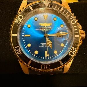 Invicta Pro Diver Master of the Oceans 42 mm watch New in box